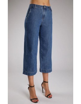Take.Two  Pantalone Emma