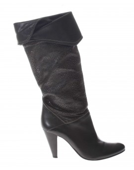 PROGETTO  Stivale forato con risvolto