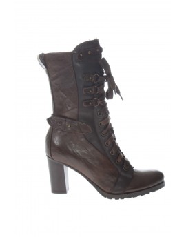 Lea Foscati  Tronchetto lacci