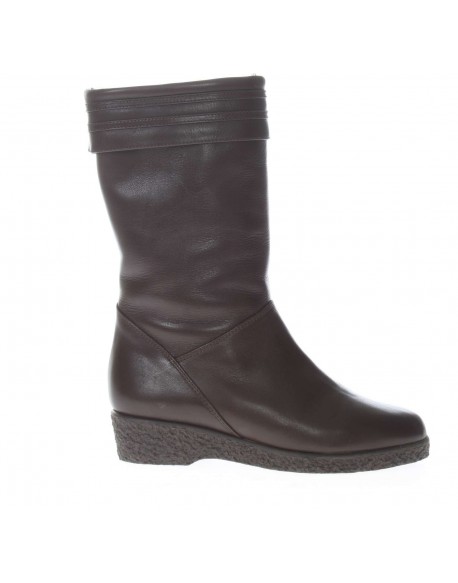 Scarpa  Tronchetto in pelle fodera lana