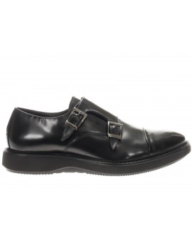 Docksteps  DAYTON LOW 1710 BRUSHED LEATHER BLA